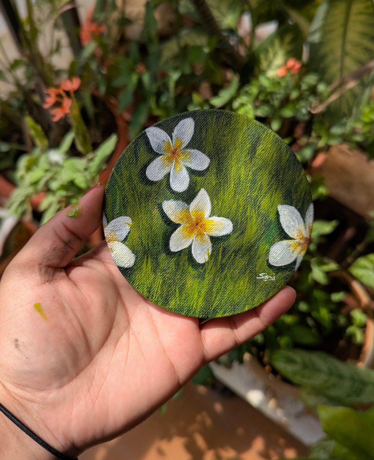 Temple Flowers - 4in Round